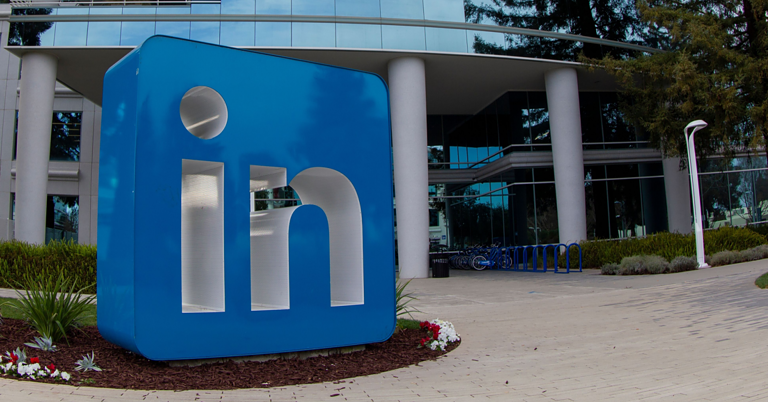 LinkedIn 2023 Data: What Businesses & Advertisers Need To Know